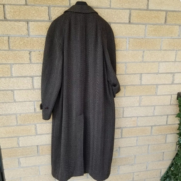 VALENTINO COUTURE. 90'S MEN'S  DESIGNER LONG HERRINGBONE COAT. ITALIAN 52L - Picture 4 of 6